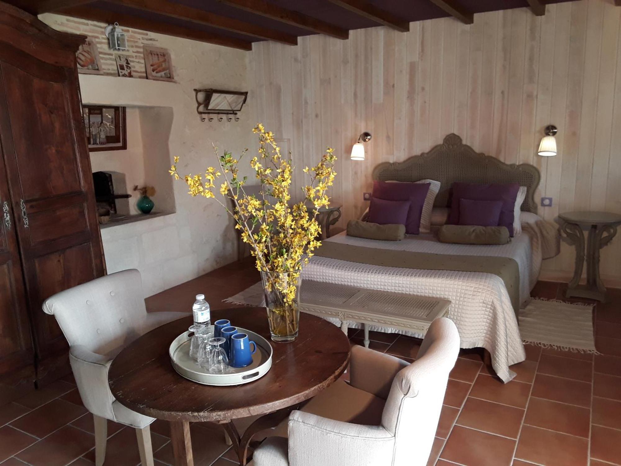 Domaine Les Galards Bed & Breakfast Le Garde Екстериор снимка